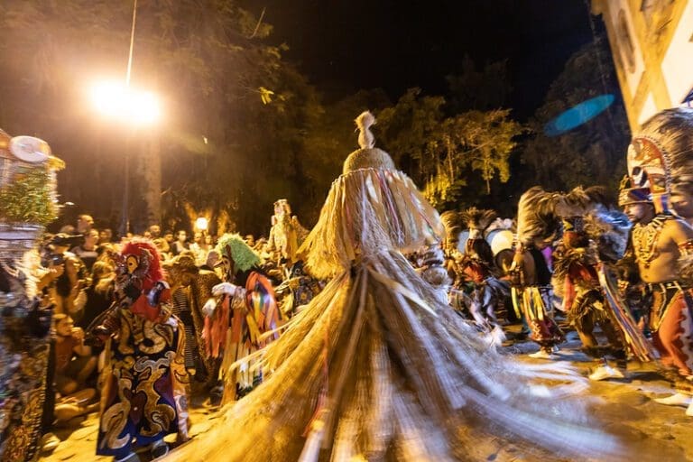 52520136159_65b1987429_c